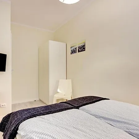 Golden Apartments&sw35/36 *